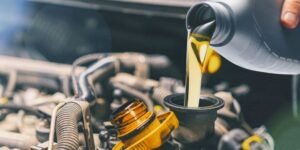 Marine Lubricant Supply & Oil Changes (Engines, Generators, Gearboxes)