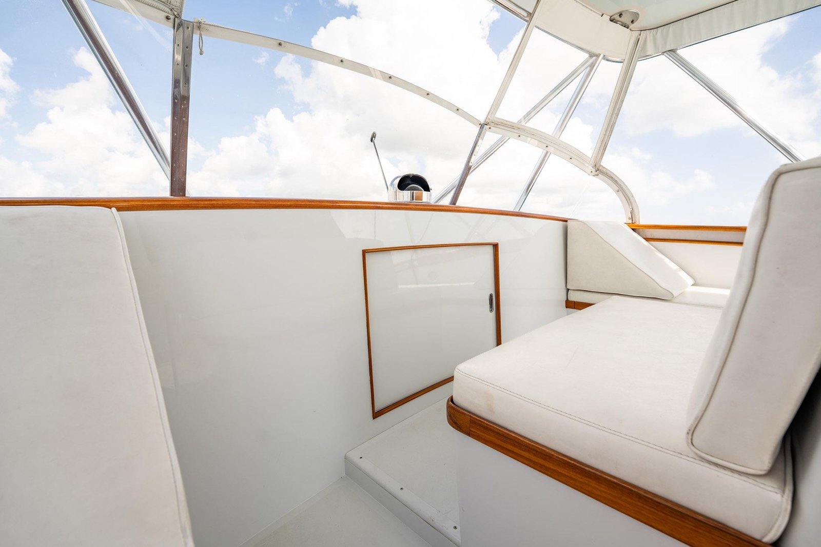 Rybovich 55 Convertible 1983 "LUCKY" - Image 60