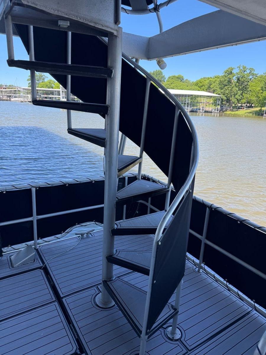 Stardust Cruisers 18 X 80 Houseboat 1986 - Image 51