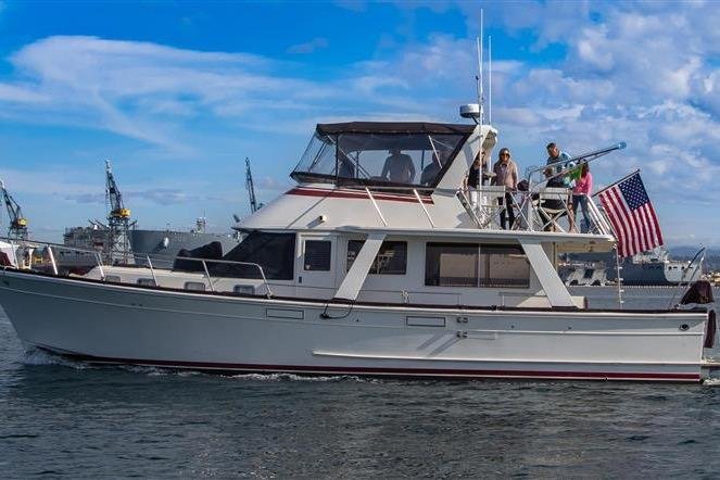 Offshore Yachts 48 Sedan 1988 “QUEENIE”