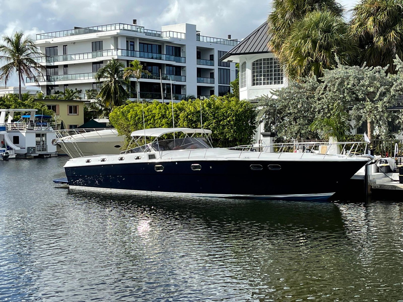 Magnum Marine 1984 “MARCHESE”