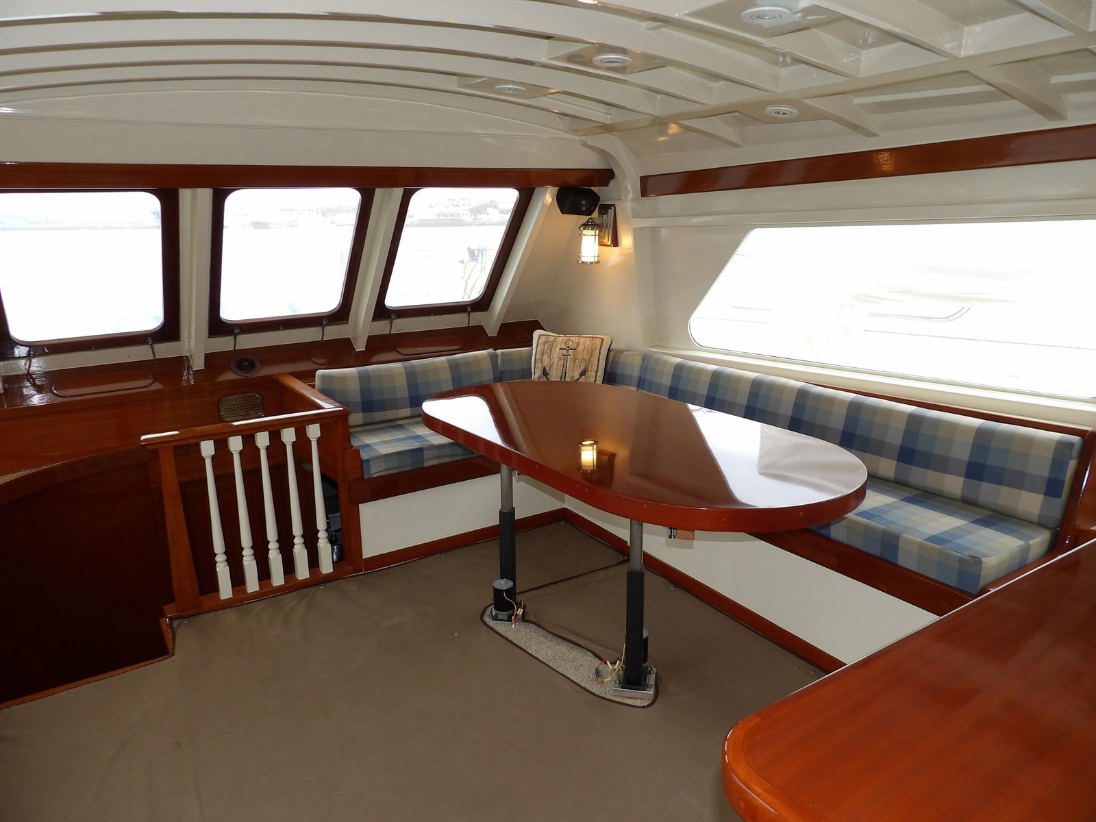 Custom MOTOR YACHT 1944 - Image 13