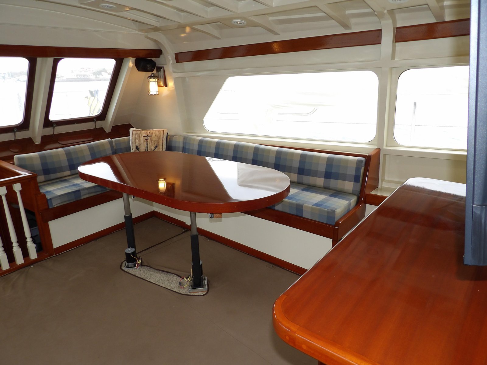 Custom MOTOR YACHT 1944 - Image 14