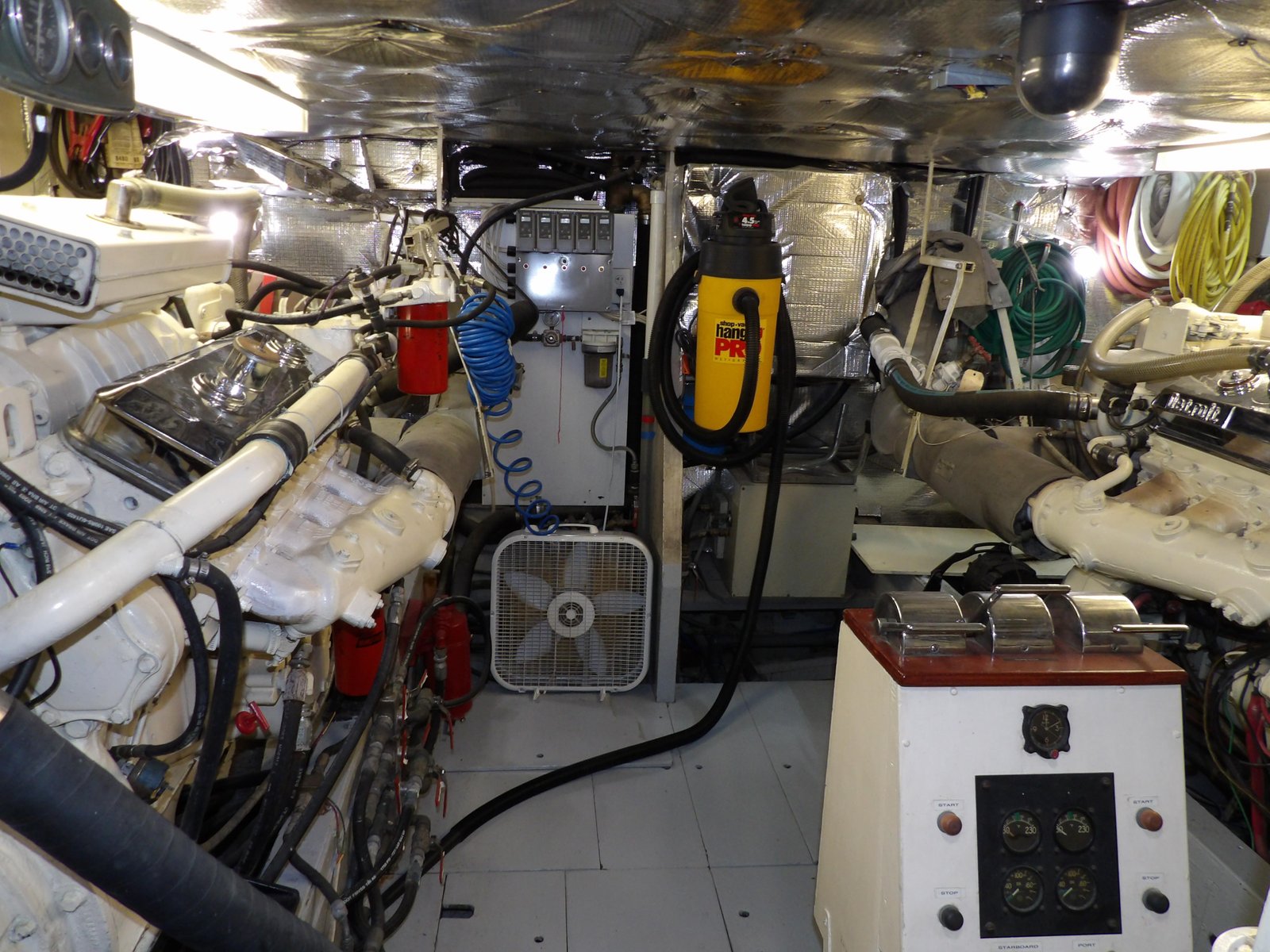 Custom MOTOR YACHT 1944 - Image 32