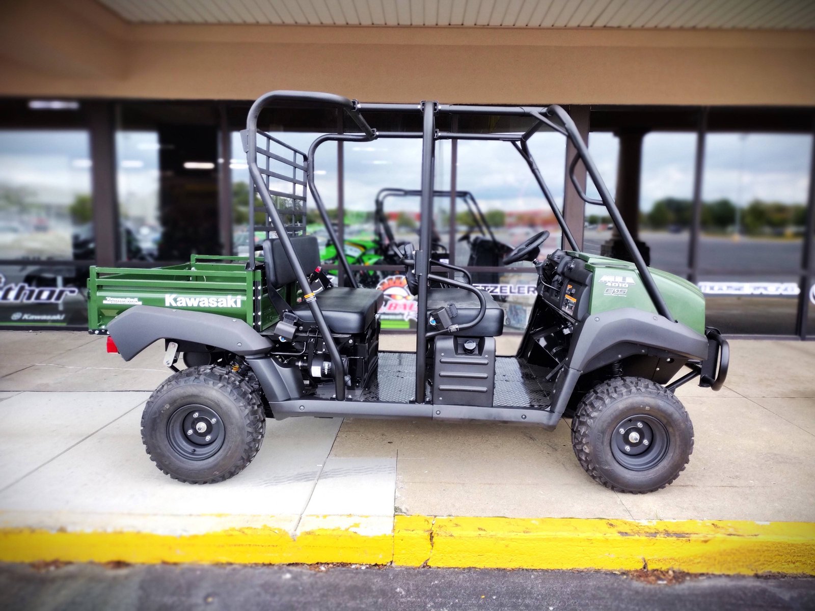 2025 Kawasaki Mule™ 4010 Trans4x4® - Image 7