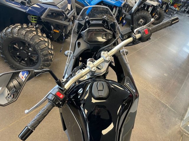2026 Kawasaki KLE 500 ABS Parallel Twin 451 - Image 6