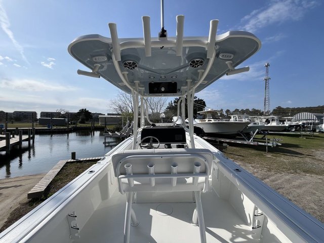 2026 Parker 230 Coastal Yamaha F250NCB - Image 14